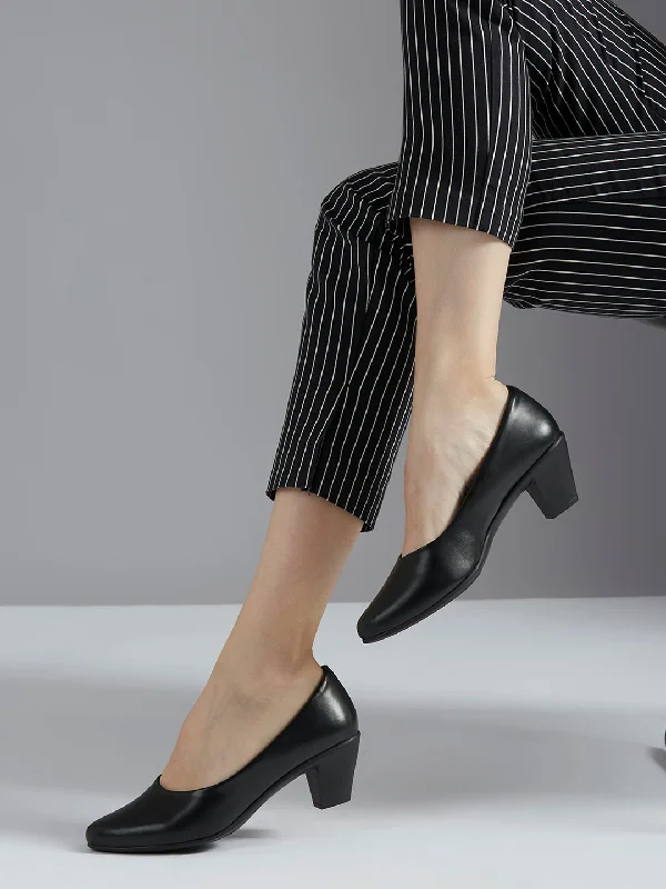 Ladies shoes with chunky heels feel trendy -Women Black Solid Block Pumps