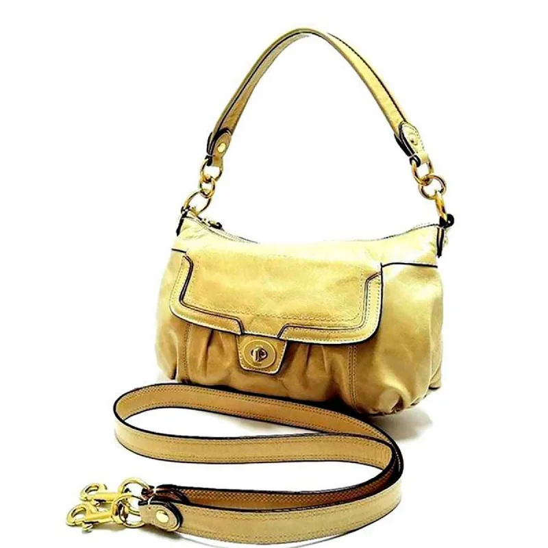 Insulated handle bags for keeping food fresh -Coach Poppy  yellow Leather Shoulder Bag (Pre-Owned)