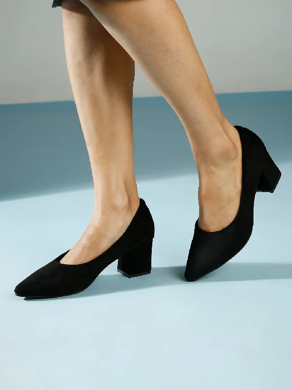 Ladies shoes with cushioned soles feel cozy -Women Black Pointed Toe Block Heel Pumps