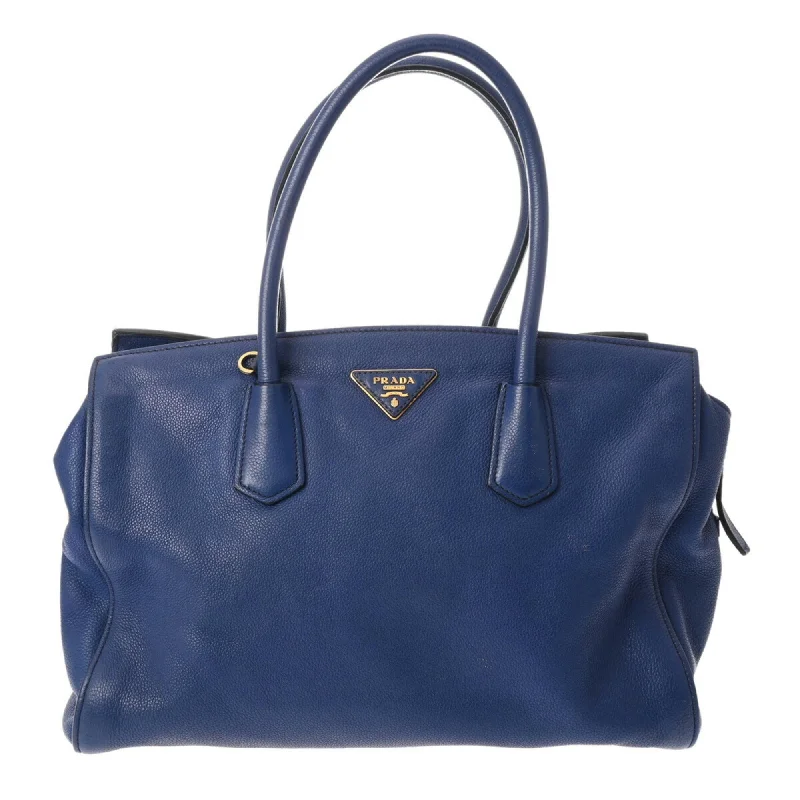 Handle bags with elegant gold-tone hardware -Prada  Leather Handbag Tote Bag (Pre-Owned)