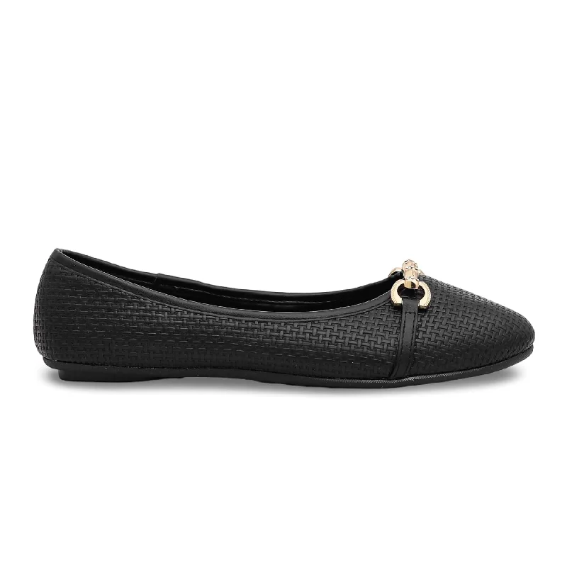 Ladies shoes featuring cut-out designs are chic -Black Pumps WN0934