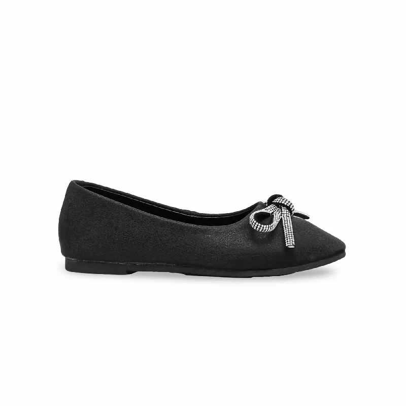 Ladies shoes with cushioned soles feel cozy -Girls Black Fancy Pumps KD2370