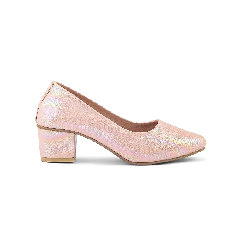 Ladies shoes for bold outfits match perfectly -Girls Pink Formal Pumps KD0925