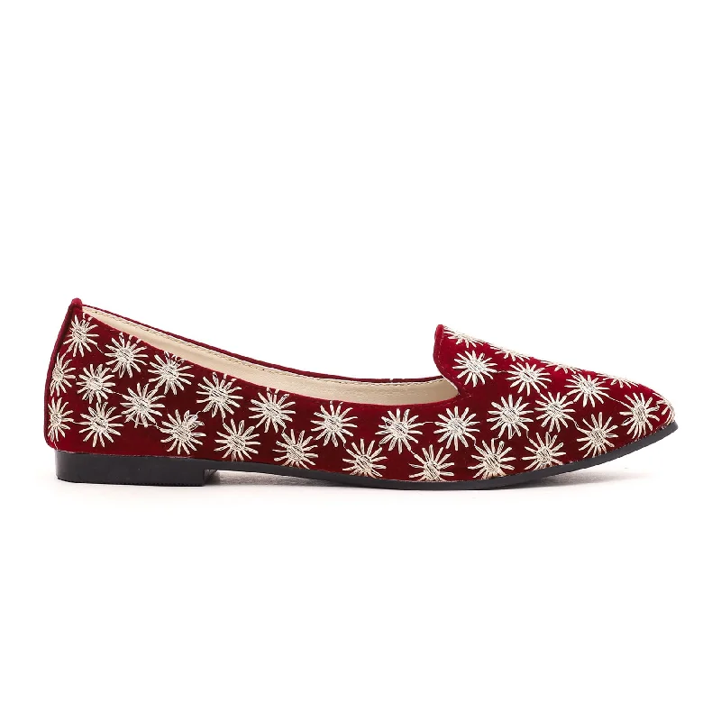 Ladies shoes featuring metallic shades shine bright -Maroon Pumps WN0815