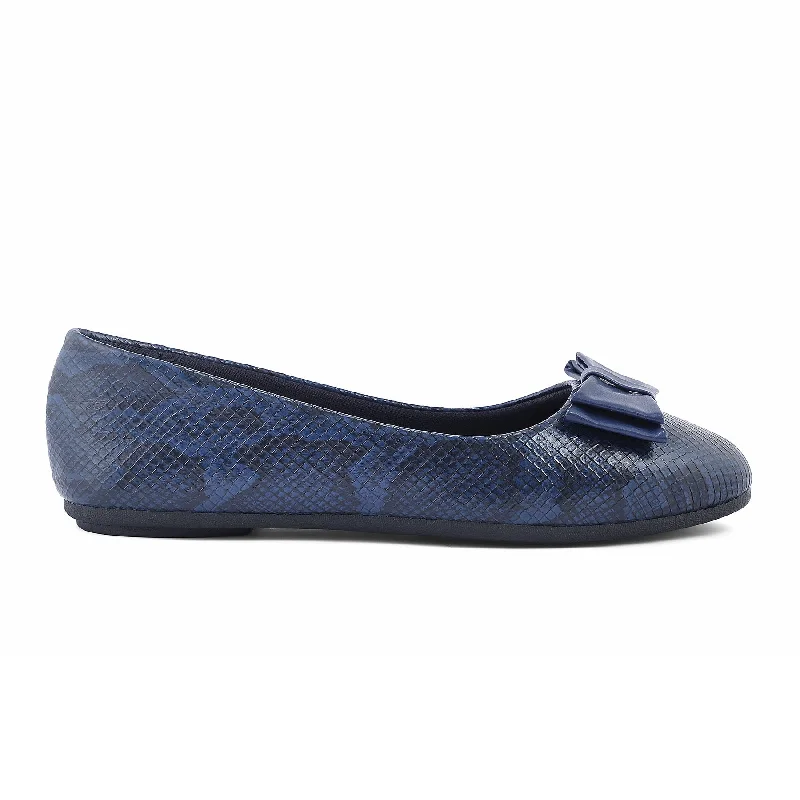 Ladies shoes with lace-up fronts are stylish -Navy Pumps WN1078