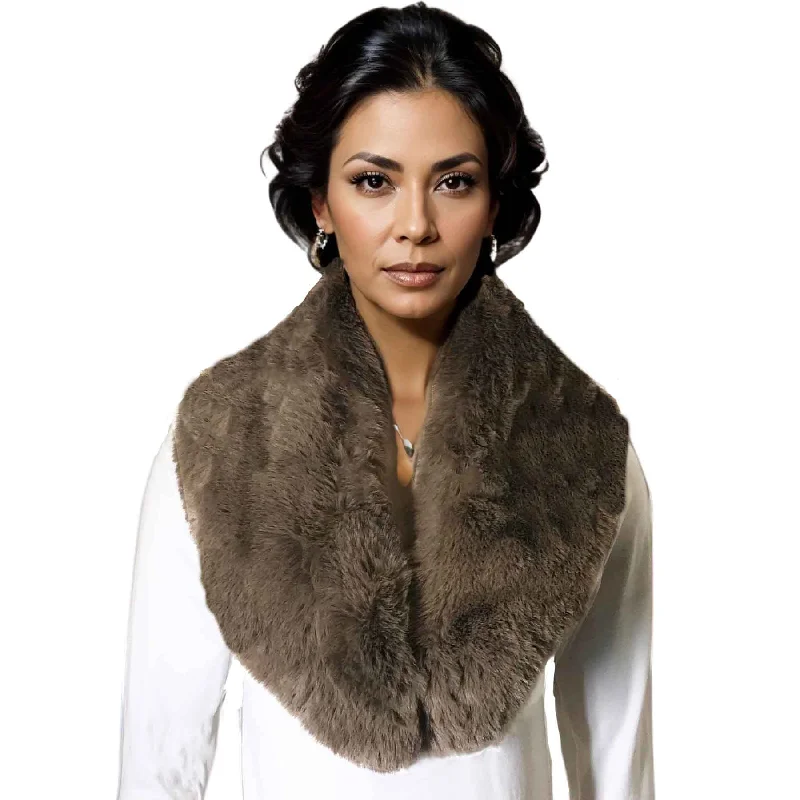 Necklaces and pendants with love knot designs for a romantic, meaningful symbol-Faux Fur Collar in Taupe