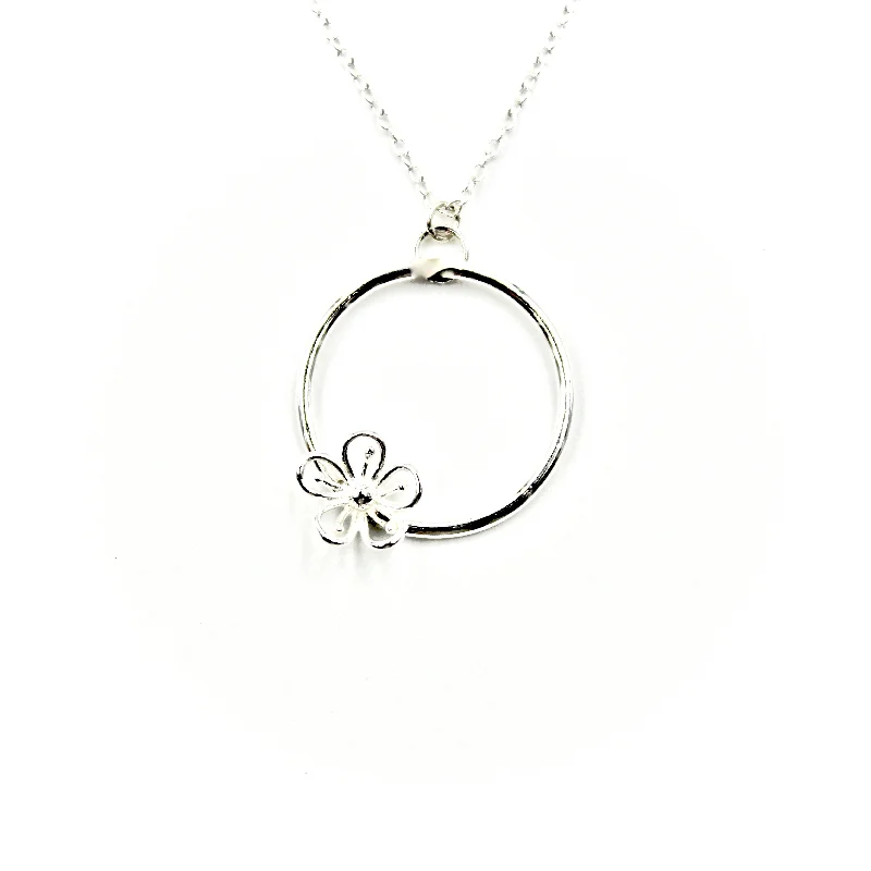 Best necklaces and pendants with matching earrings for a coordinated, elegant look-Flower Circle Necklace