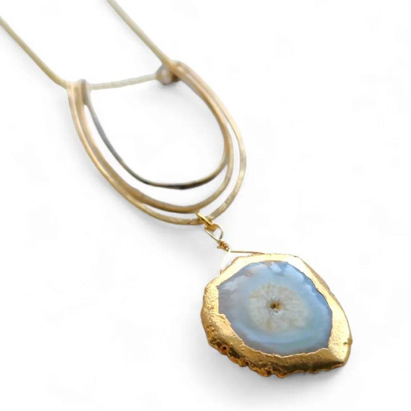 Best necklaces and pendants with zodiac signs for a celestial, astrology-inspired vibe-Sweet Geode Necklace